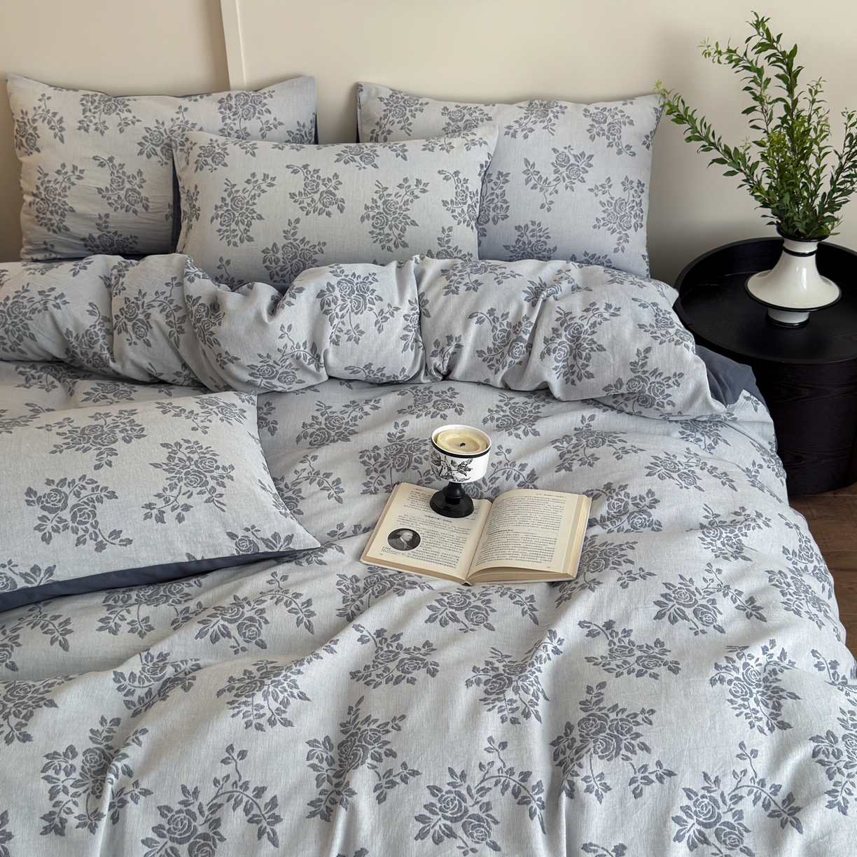 91家纺网 家纺一手货源 找家纺 小叮当家纺仓储工厂店 (买家秀 爆款花型 不断货)2025新款A类全棉纯棉加厚磨毛双层纱色织提花四件套 长夏蓝