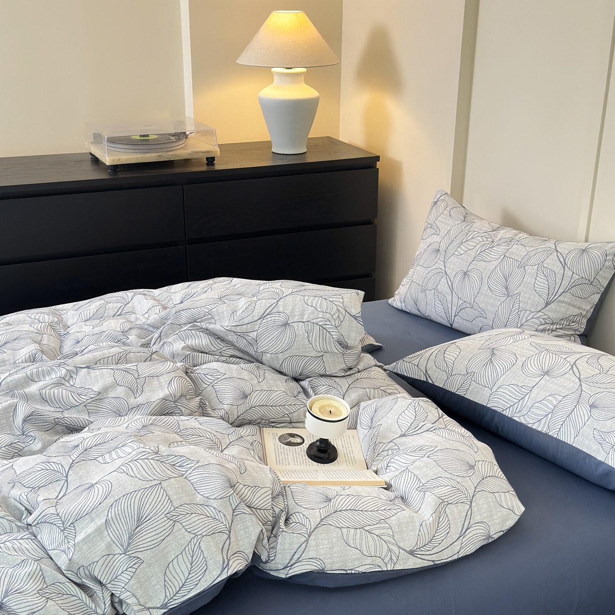 91家纺网 家纺一手货源 找家纺 小叮当家纺仓储工厂店 (买家秀 爆款花型 不断货)2025新款A类全棉纯棉加厚磨毛双层纱色织提花四件套 春亦蓝