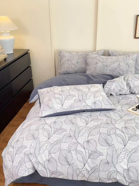 91家纺网 家纺一手货源 找家纺 小叮当家纺仓储工厂店 (买家秀 爆款花型 不断货)2025新款A类全棉纯棉加厚磨毛双层纱色织提花四件套 春亦蓝