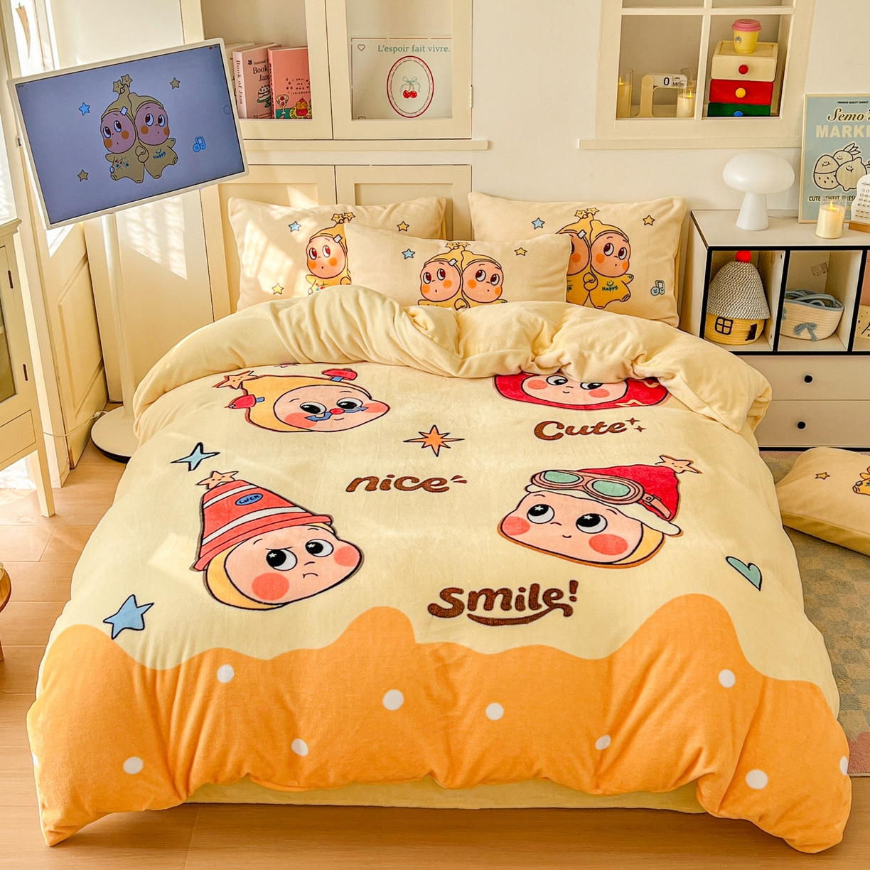 91家纺网 家纺一手货源 找家纺 （总）浩诚 2025新款高克重牛奶绒大版卡通四件套系列