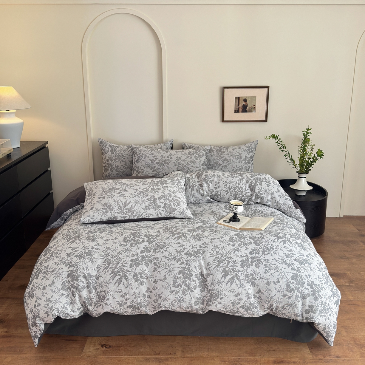 91家纺网 家纺一手货源 找家纺 小叮当家纺仓储工厂店 (买家秀 爆款花型 不断货)2025新款A类全棉纯棉加厚磨毛双层纱色织提花四件套 雪月灰