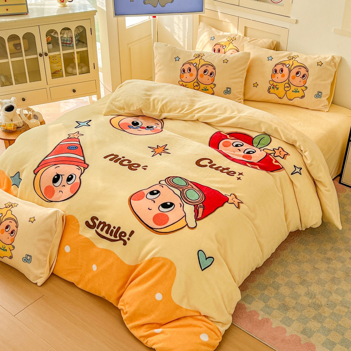 91家纺网 家纺一手货源 找家纺 浩诚 2025新款高克重牛奶绒大版卡通四件套系列 星星乐