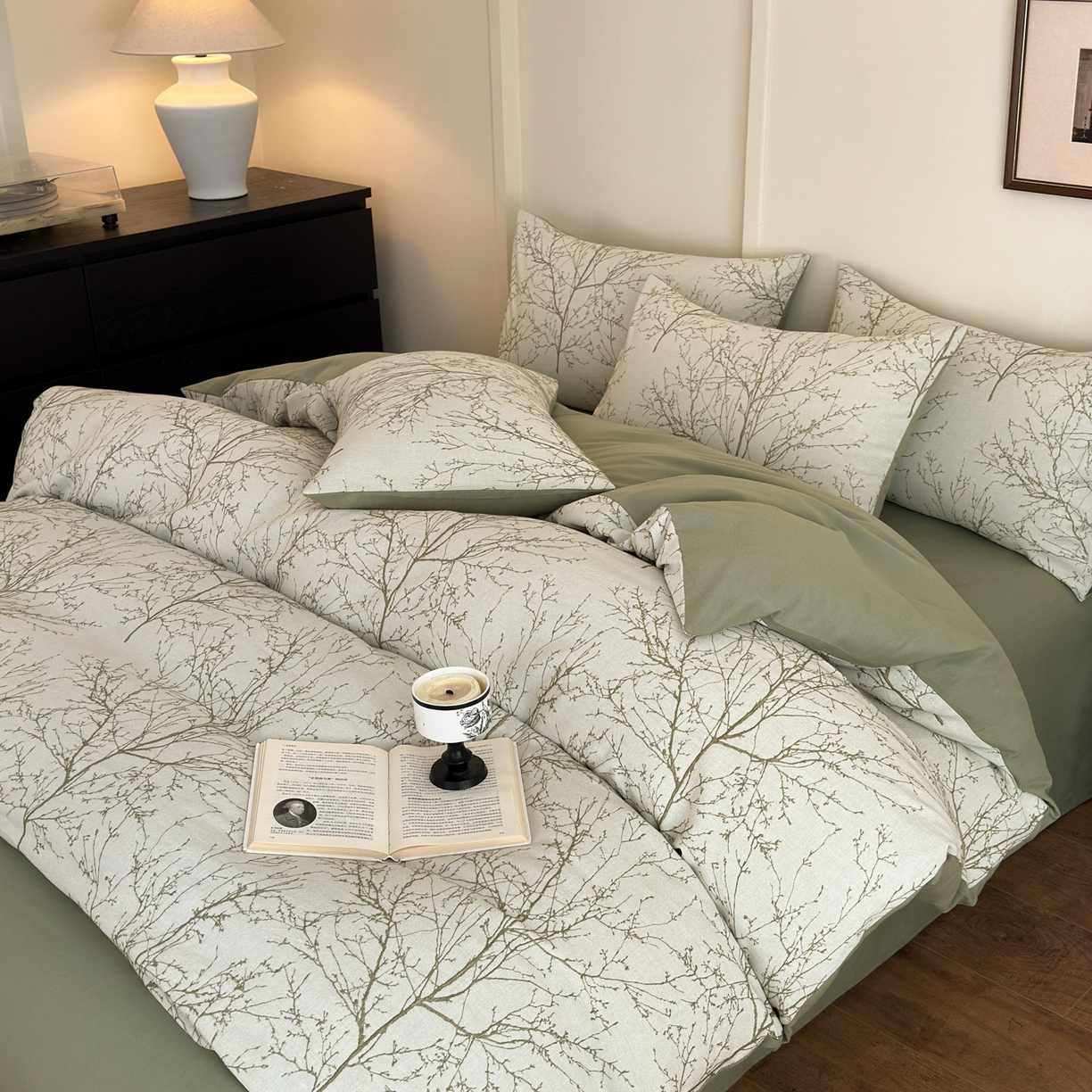 91家纺网 家纺一手货源 找家纺 小叮当家纺仓储工厂店 (买家秀 爆款花型 不断货)2025新款A类全棉纯棉加厚磨毛双层纱色织提花四件套 悠南果绿