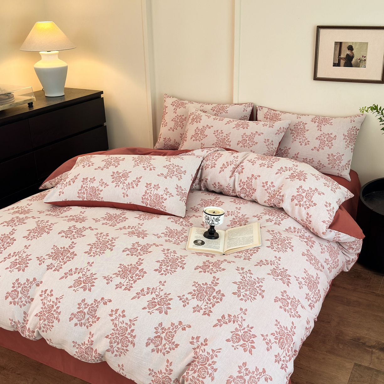 91家纺网 家纺一手货源 找家纺 小叮当家纺仓储工厂店 (买家秀 爆款花型 不断货)2025新款A类全棉纯棉加厚磨毛双层纱色织提花四件套 长夏桔咖