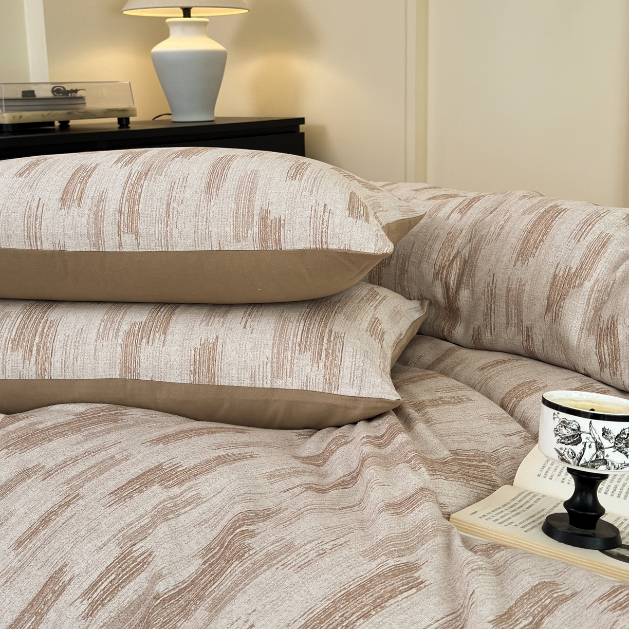 91家纺网 家纺一手货源 找家纺 小叮当家纺仓储工厂店 (买家秀 爆款花型 不断货)2025新款A类全棉纯棉加厚磨毛双层纱色织提花四件套 追夏