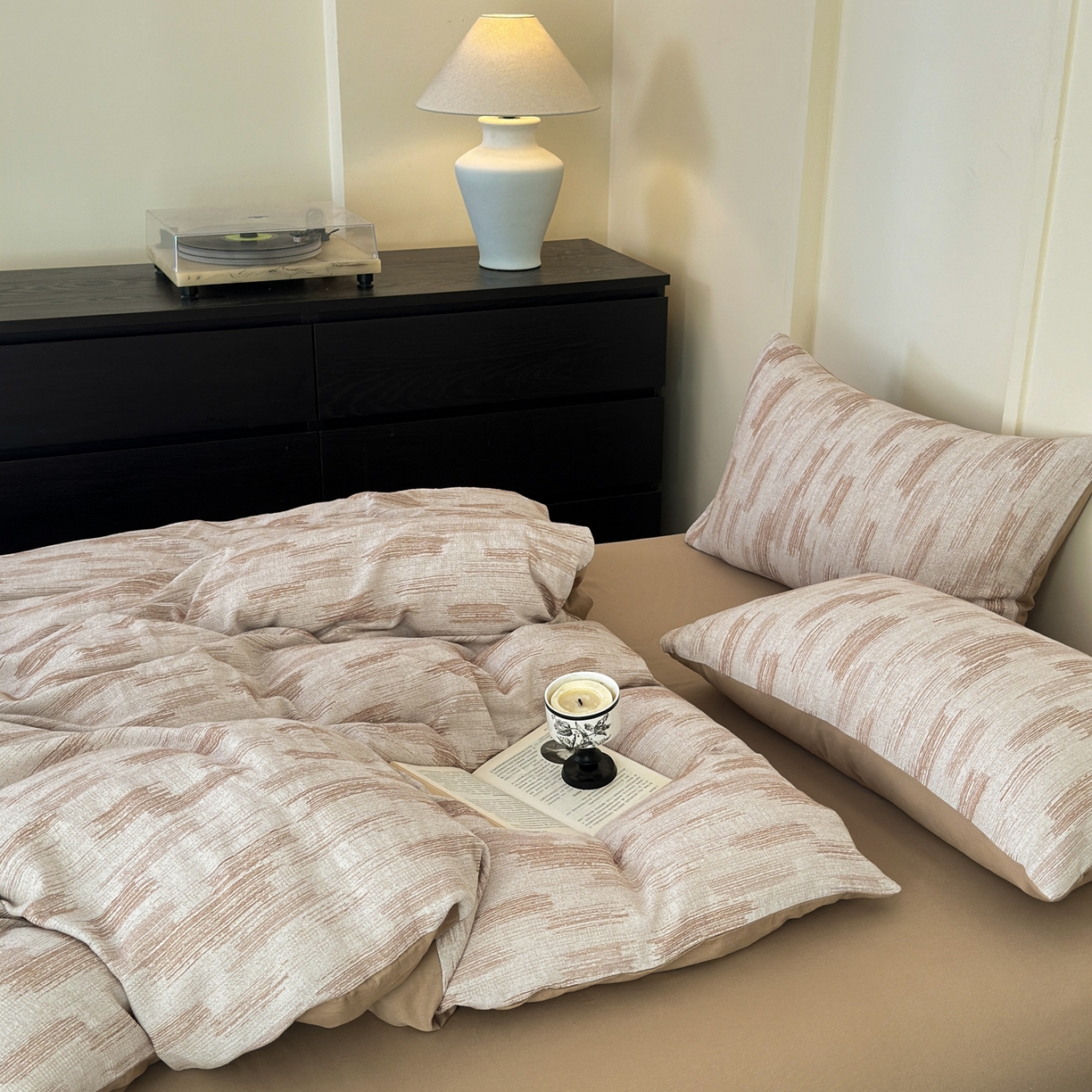 91家纺网 家纺一手货源 找家纺 小叮当家纺仓储工厂店 (买家秀 爆款花型 不断货)2025新款A类全棉纯棉加厚磨毛双层纱色织提花四件套 追夏