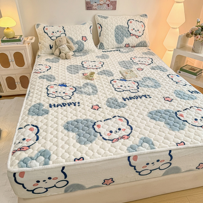 91家纺网 家纺一手货源 找家纺 小叮当家纺仓储工厂店 2025新款A类200g高克重牛奶绒印花夹棉床笠单品床笠床笠单件（提供买家秀） 爱心小熊