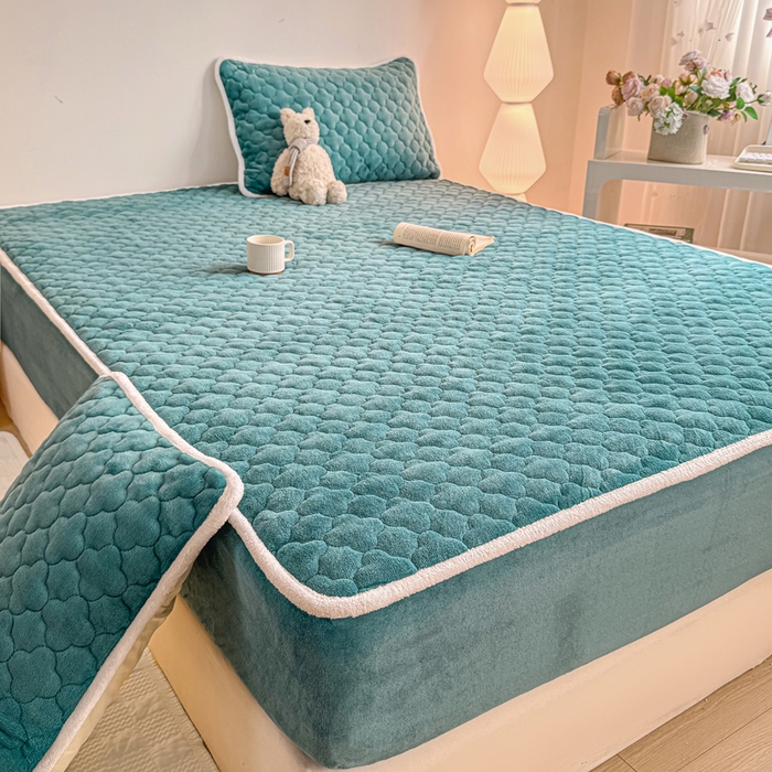 91家纺网 家纺一手货源 找家纺 小叮当家纺仓储工厂店 2025新款A类200g高克重牛奶绒印花夹棉床笠单品床笠床笠单件（提供买家秀） 宝石蓝