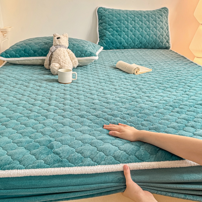 91家纺网 家纺一手货源 找家纺 小叮当家纺仓储工厂店 2025新款A类200g高克重牛奶绒印花夹棉床笠单品床笠床笠单件（提供买家秀） 宝石蓝