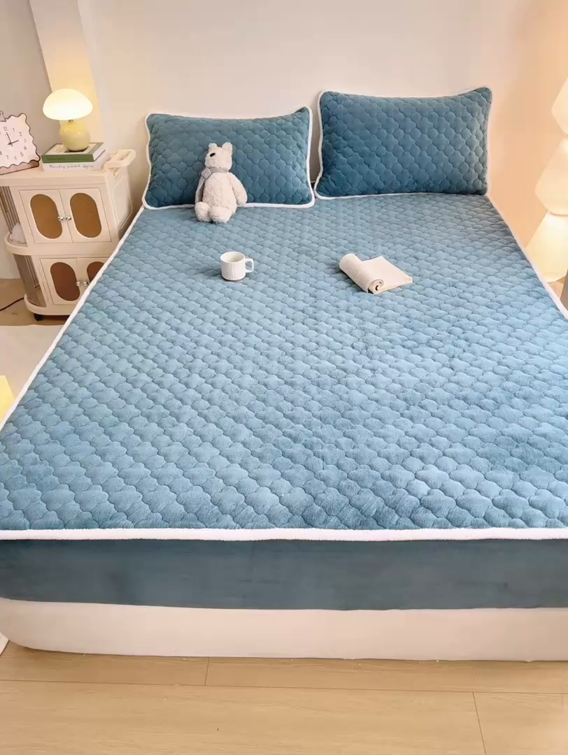 91家纺网 家纺一手货源 找家纺 小叮当家纺仓储工厂店 2025新款A类200g高克重牛奶绒印花夹棉床笠单品床笠床笠单件（提供买家秀） 宝石蓝