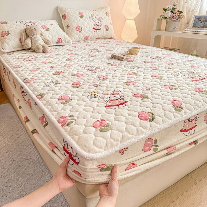 91家纺网 家纺一手货源 找家纺 小叮当家纺仓储工厂店 2025新款A类200g高克重牛奶绒印花夹棉床笠单品床笠床笠单件（提供买家秀） 粉色郁金香