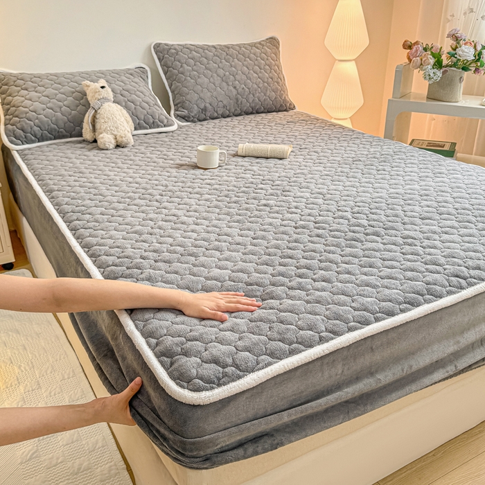 91家纺网 家纺一手货源 找家纺 小叮当家纺仓储工厂店 2025新款A类200g高克重牛奶绒印花夹棉床笠单品床笠床笠单件（提供买家秀） 高级灰