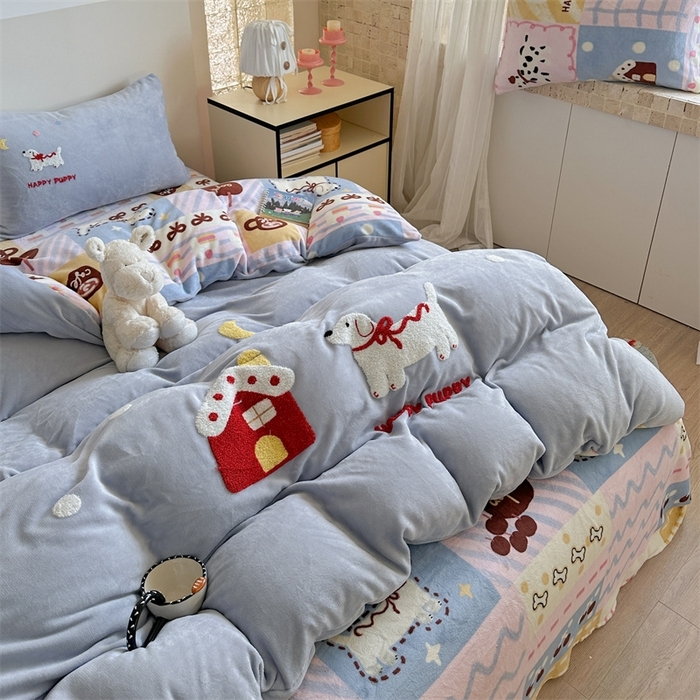 91家纺网 家纺一手货源 找家纺 （总）暖生活 2025新款230克加厚牛奶绒印加绣四件套