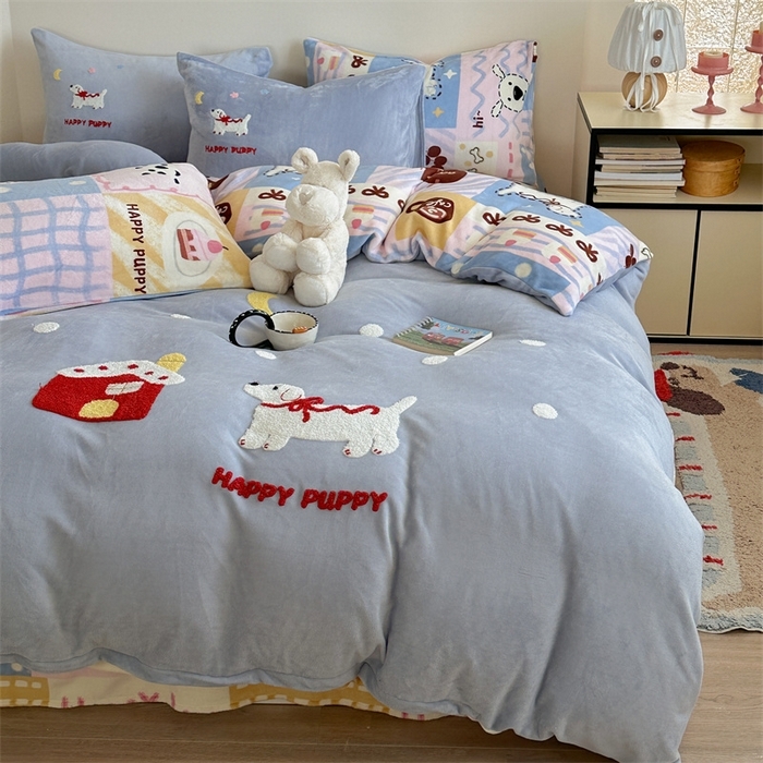 （总）暖生活 2025新款230克加厚牛奶绒印加绣四件套