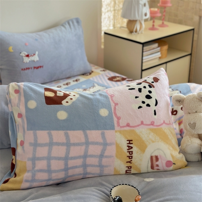 91家纺网 家纺一手货源 找家纺 （总）暖生活 2025新款230克加厚牛奶绒印加绣四件套