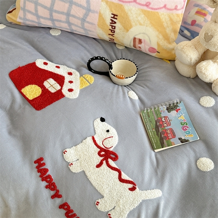 91家纺网 家纺一手货源 找家纺 （总）暖生活 2025新款230克加厚牛奶绒印加绣四件套