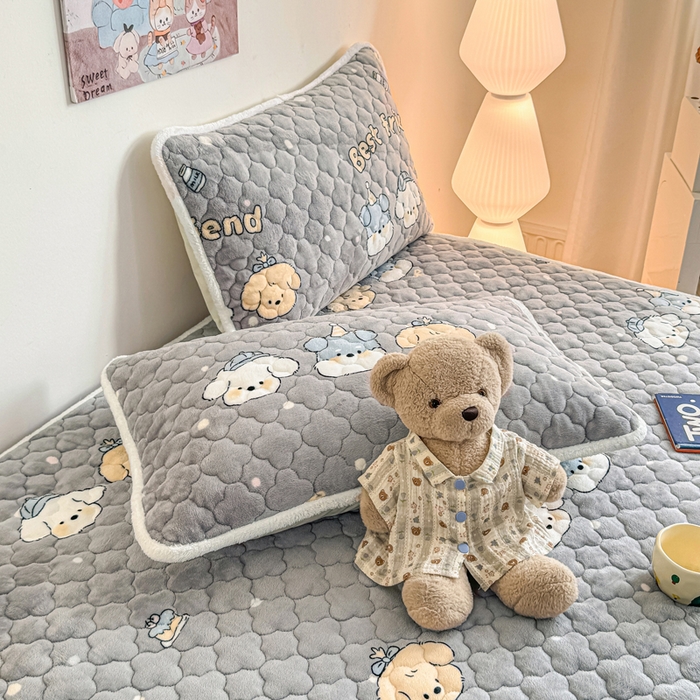 91家纺网 家纺一手货源 找家纺 小叮当家纺仓储工厂店 2025新款A类200g高克重牛奶绒印花夹棉床笠单品床笠床笠单件（提供买家秀） 淘气狗狗