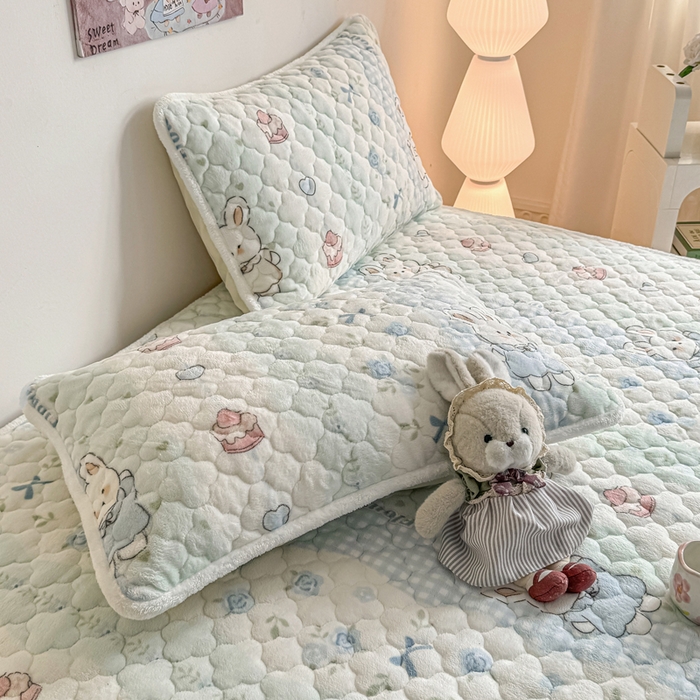 91家纺网 家纺一手货源 找家纺 小叮当家纺仓储工厂店 2025新款A类200g高克重牛奶绒印花夹棉床笠单品床笠床笠单件（提供买家秀） 兔兔花园