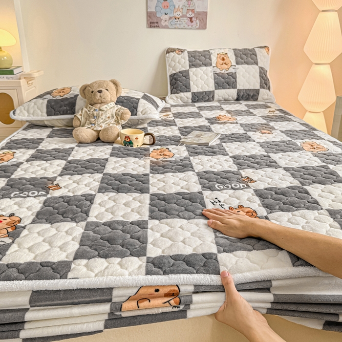 91家纺网 家纺一手货源 找家纺 小叮当家纺仓储工厂店 2025新款A类200g高克重牛奶绒印花夹棉床笠单品床笠床笠单件（提供买家秀） 顽皮巴拉