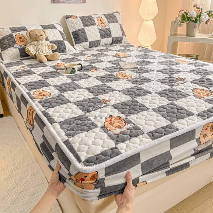 91家纺网 家纺一手货源 找家纺 小叮当家纺仓储工厂店 2025新款A类200g高克重牛奶绒印花夹棉床笠单品床笠床笠单件（提供买家秀） 顽皮巴拉