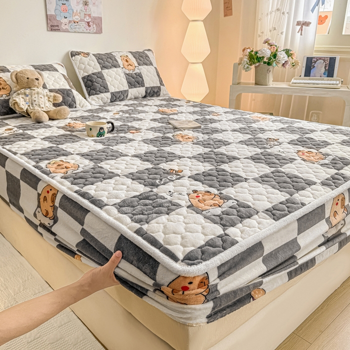 91家纺网 家纺一手货源 找家纺 小叮当家纺仓储工厂店 2025新款A类200g高克重牛奶绒印花夹棉床笠单品床笠床笠单件（提供买家秀） 顽皮巴拉