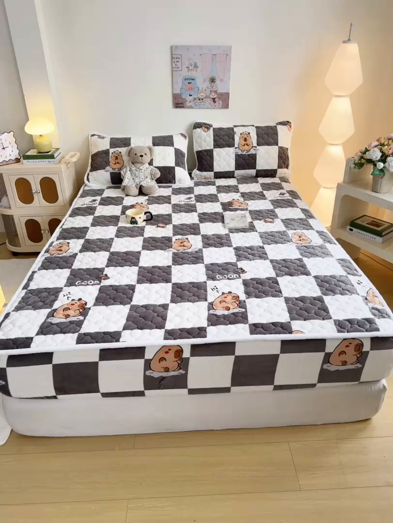 91家纺网 家纺一手货源 找家纺 小叮当家纺仓储工厂店 2025新款A类200g高克重牛奶绒印花夹棉床笠单品床笠床笠单件（提供买家秀） 顽皮巴拉