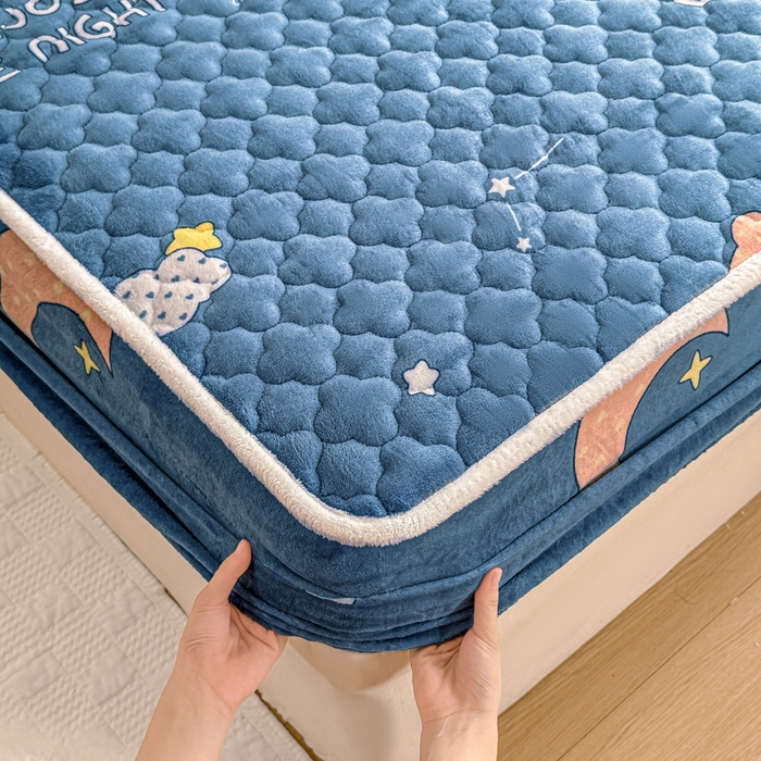 91家纺网 家纺一手货源 找家纺 小叮当家纺仓储工厂店 2025新款A类200g高克重牛奶绒印花夹棉床笠单品床笠床笠单件（提供买家秀） 星空月亮