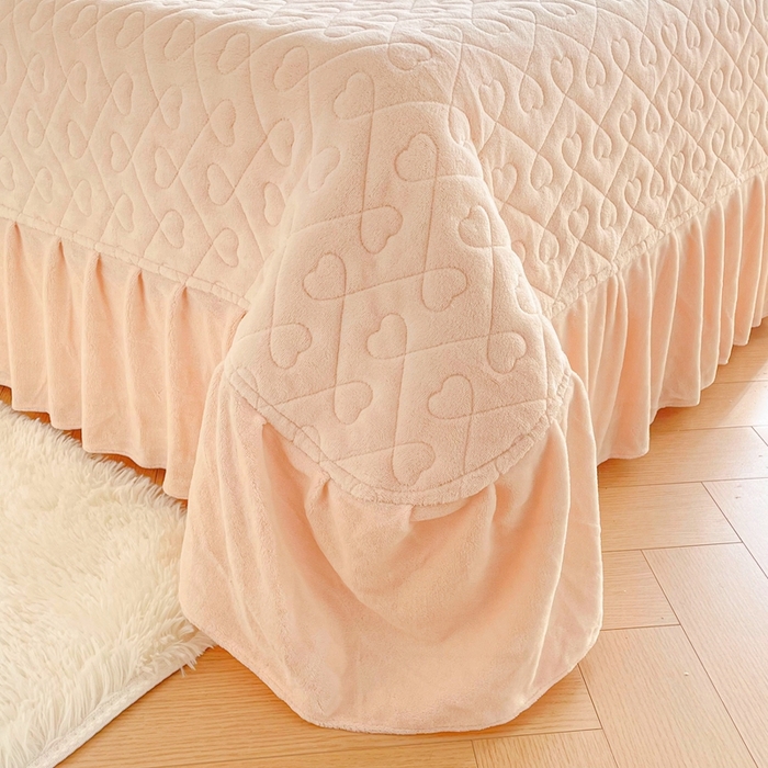 91家纺网 家纺一手货源 找家纺 金绣美居 2025新款加厚牛奶绒韩版床盖款绣花手工花保暖四件套-白茶 奶昔