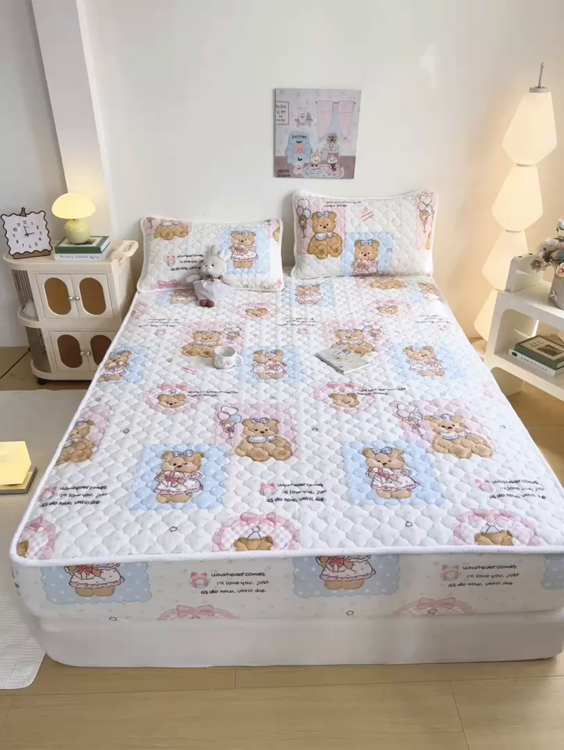 91家纺网 家纺一手货源 找家纺 小叮当家纺仓储工厂店 2025新款A类200g高克重牛奶绒印花夹棉床笠单品床笠床笠单件（提供买家秀） 熊宝玩偶