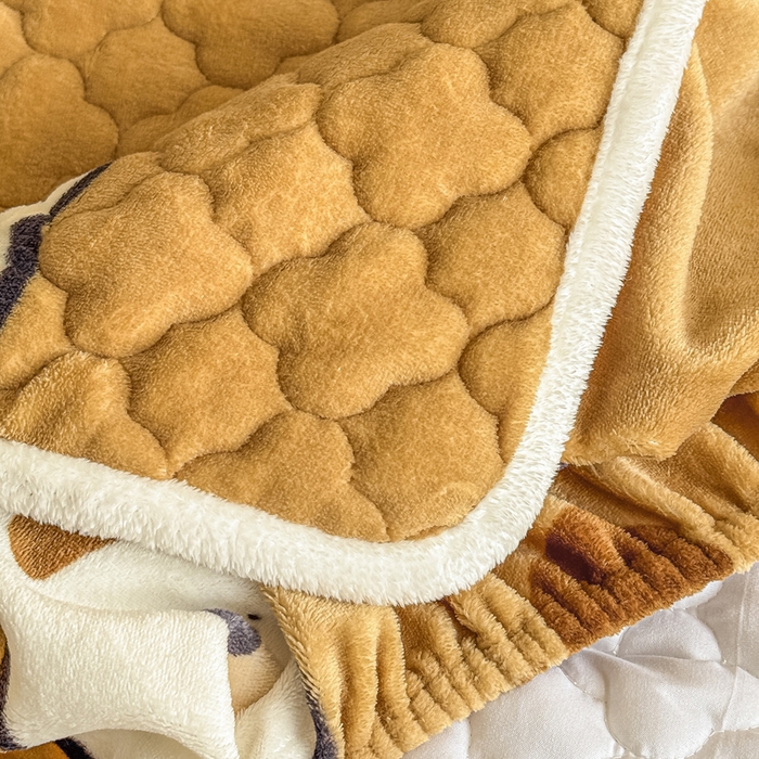 91家纺网 家纺一手货源 找家纺 小叮当家纺仓储工厂店 2025新款A类200g高克重牛奶绒印花夹棉床笠单品床笠床笠单件（提供买家秀） 学院熊宝