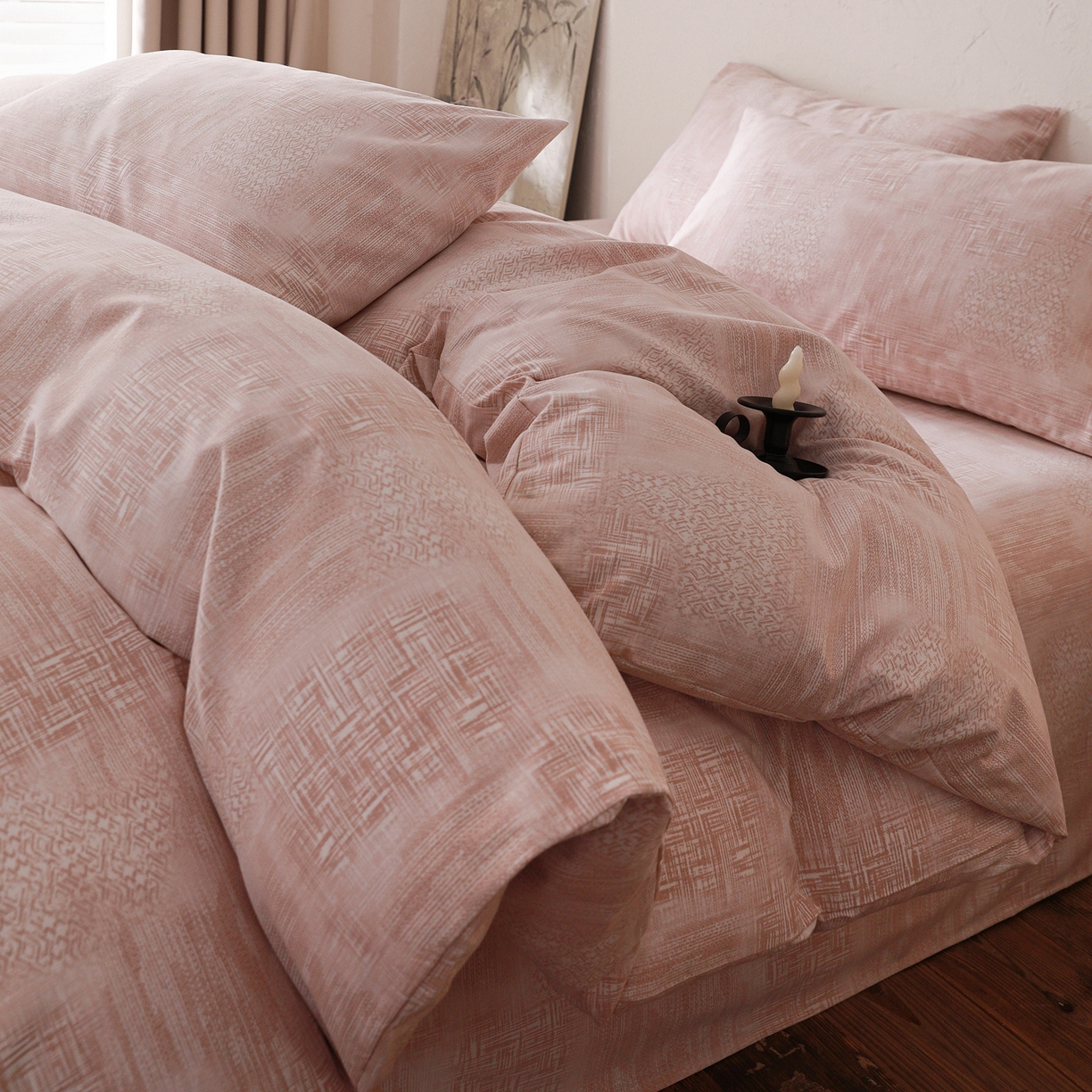 91家纺网 家纺一手货源 找家纺 小叮当家纺仓储工厂店 (买家秀 爆款花型 不断货)2025秋冬新款亲肤舒适良品磨毛四件套 雾影粉