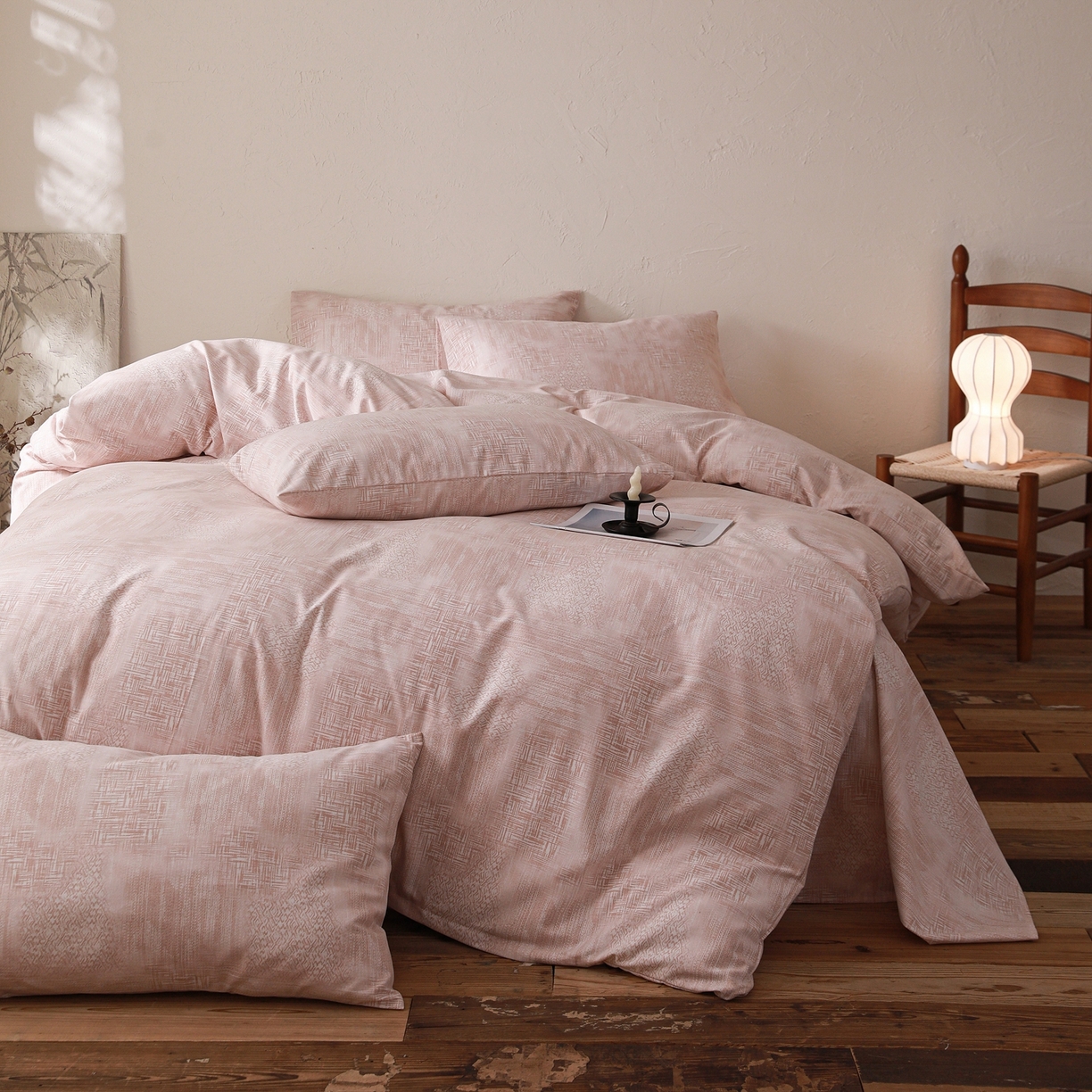 91家纺网 家纺一手货源 找家纺 小叮当家纺仓储工厂店 (买家秀 爆款花型 不断货)2025秋冬新款亲肤舒适良品磨毛四件套 雾影粉