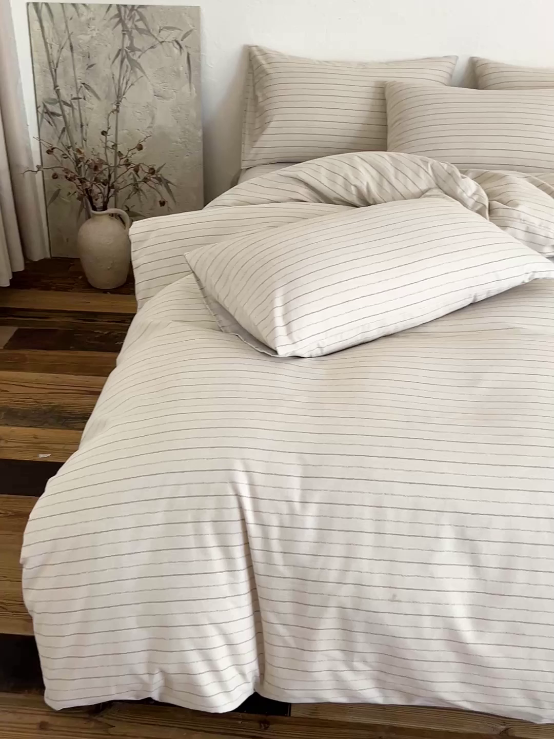 91家纺网 家纺一手货源 找家纺 小叮当家纺仓储工厂店 (买家秀 爆款花型 不断货)2025秋冬新款亲肤舒适良品磨毛四件套 织梦灰