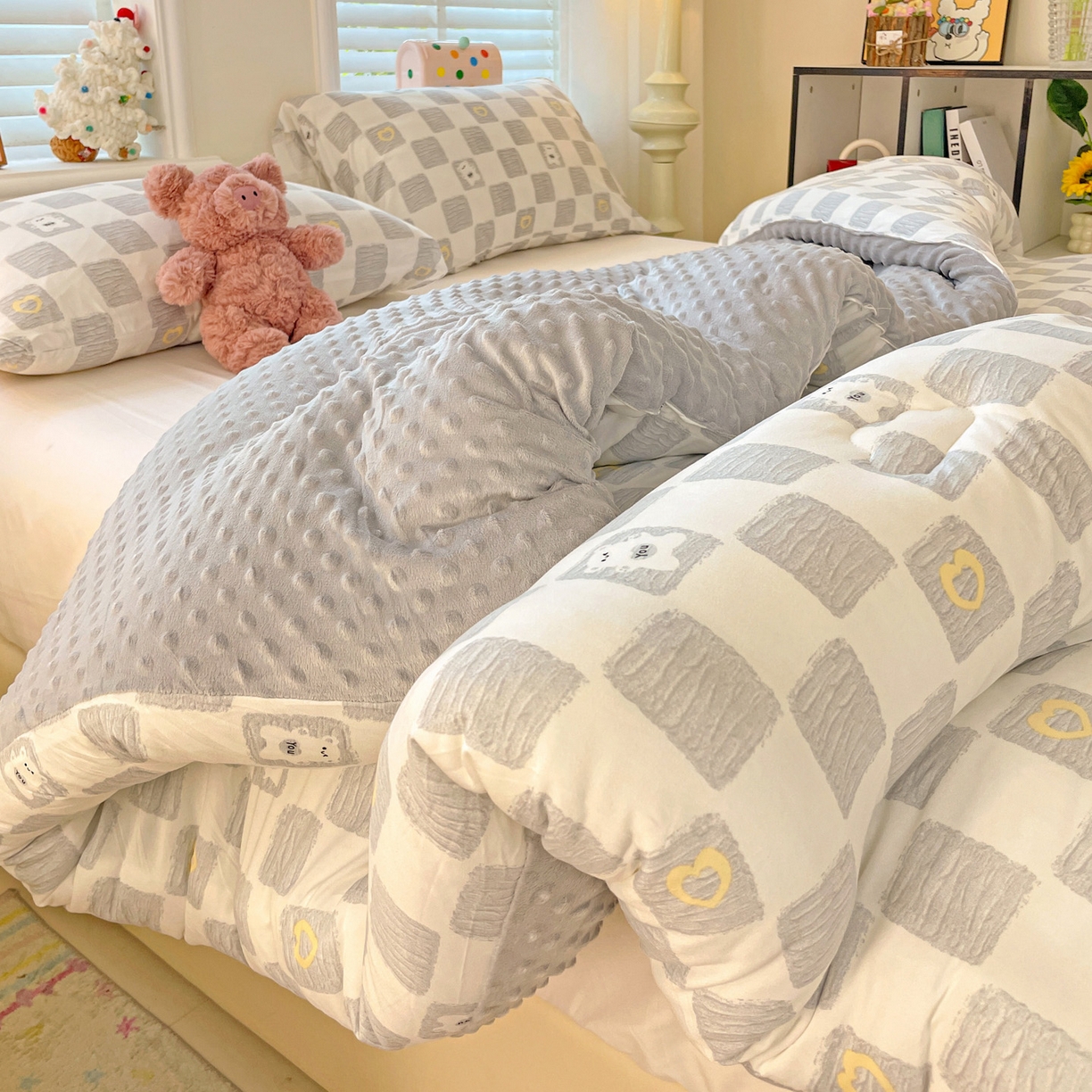 91家纺网 家纺一手货源 找家纺 （总）小叮当家纺仓储工厂店 2025新款A类母婴级宝宝被子牛奶丝针织棉豆豆被豆豆被子儿童婴童大豆被精品买家秀