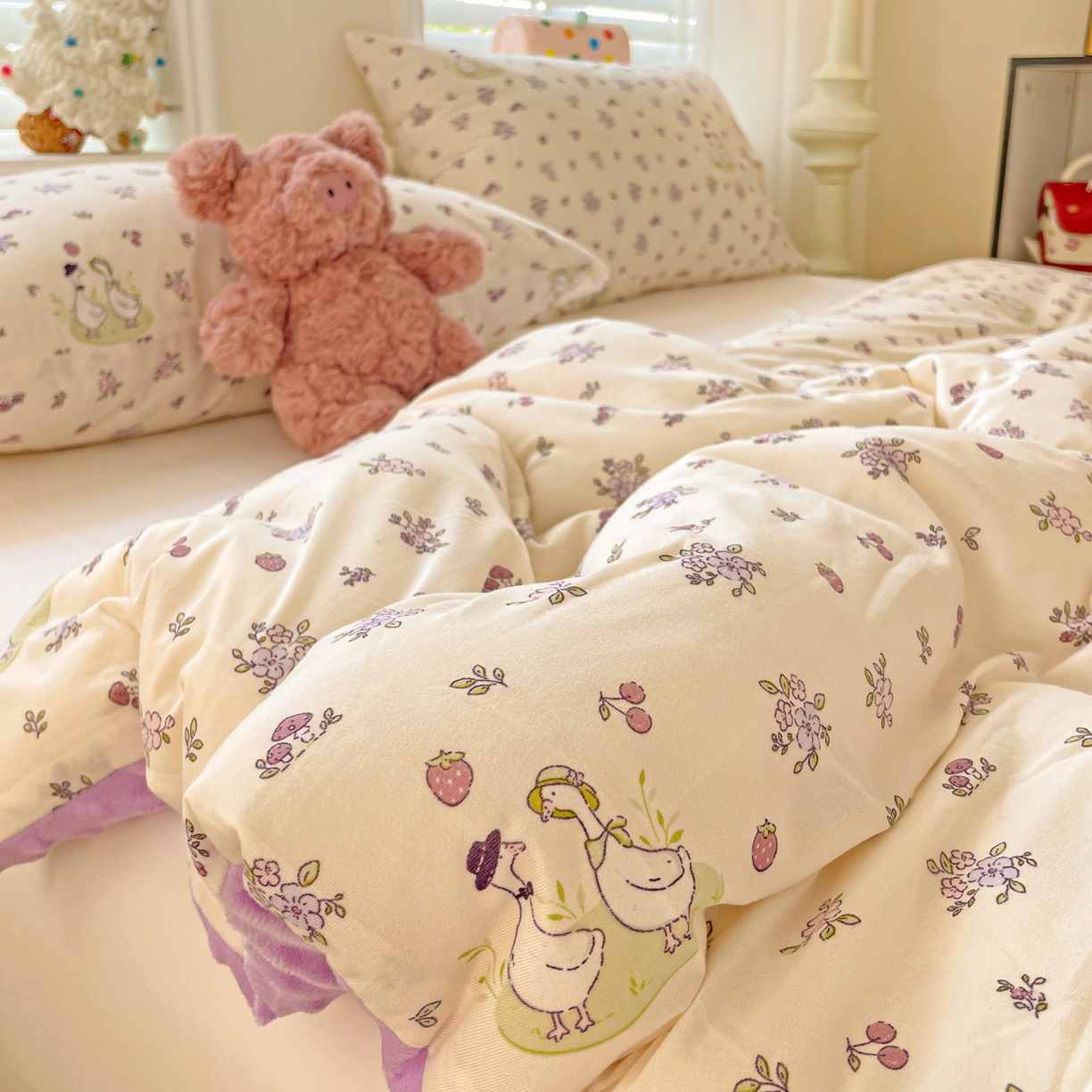 91家纺网 家纺一手货源 找家纺 小叮当家纺仓储工厂店 2025新款A类母婴级宝宝被子牛奶丝针织棉豆豆被豆豆被子儿童婴童大豆被精品买家秀 紫色小花