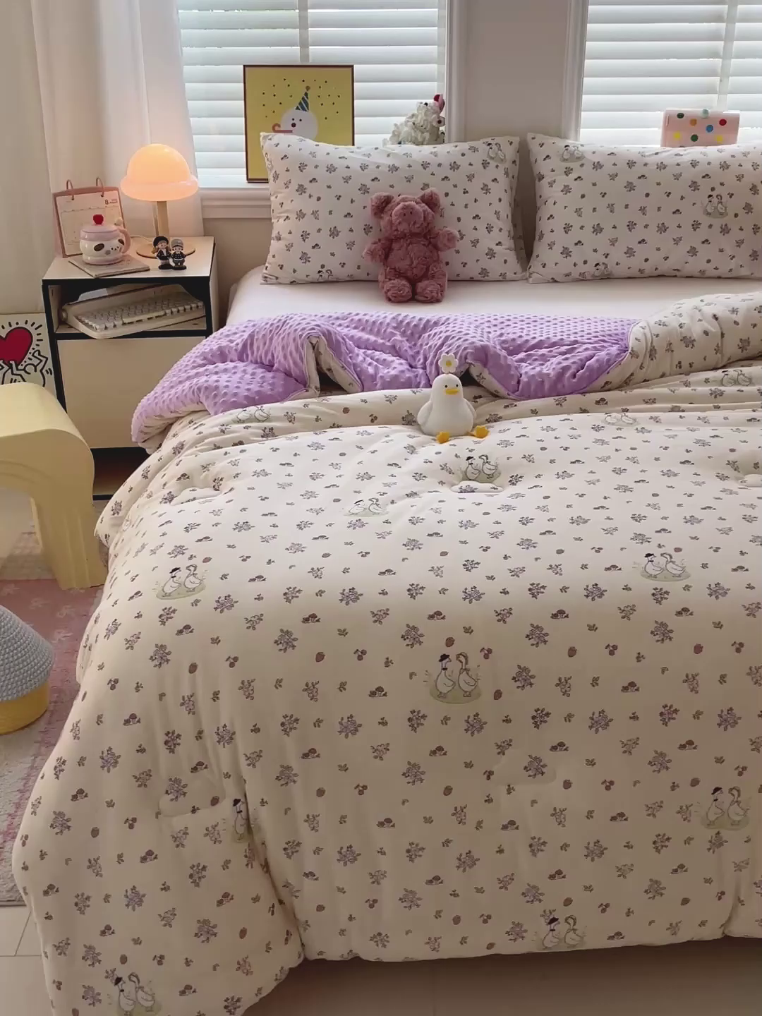 91家纺网 家纺一手货源 找家纺 小叮当家纺仓储工厂店 2025新款A类母婴级宝宝被子牛奶丝针织棉豆豆被豆豆被子儿童婴童大豆被精品买家秀 紫色小花