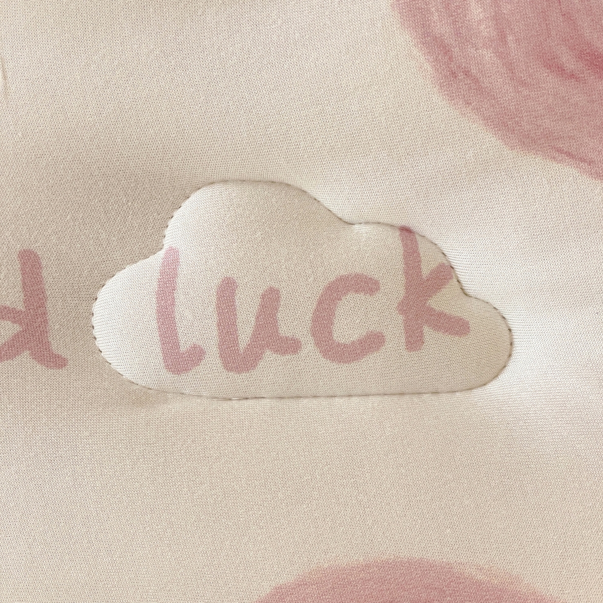 91家纺网 家纺一手货源 找家纺 小叮当家纺仓储工厂店 2025新款A类母婴级宝宝被子牛奶丝针织棉豆豆被豆豆被子儿童婴童大豆被精品买家秀 爱心恐龙