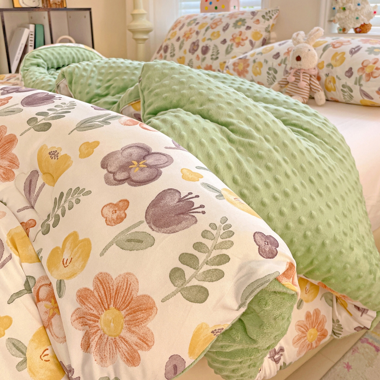 91家纺网 家纺一手货源 找家纺 小叮当家纺仓储工厂店 2025新款A类母婴级宝宝被子牛奶丝针织棉豆豆被豆豆被子儿童婴童大豆被精品买家秀 百花园