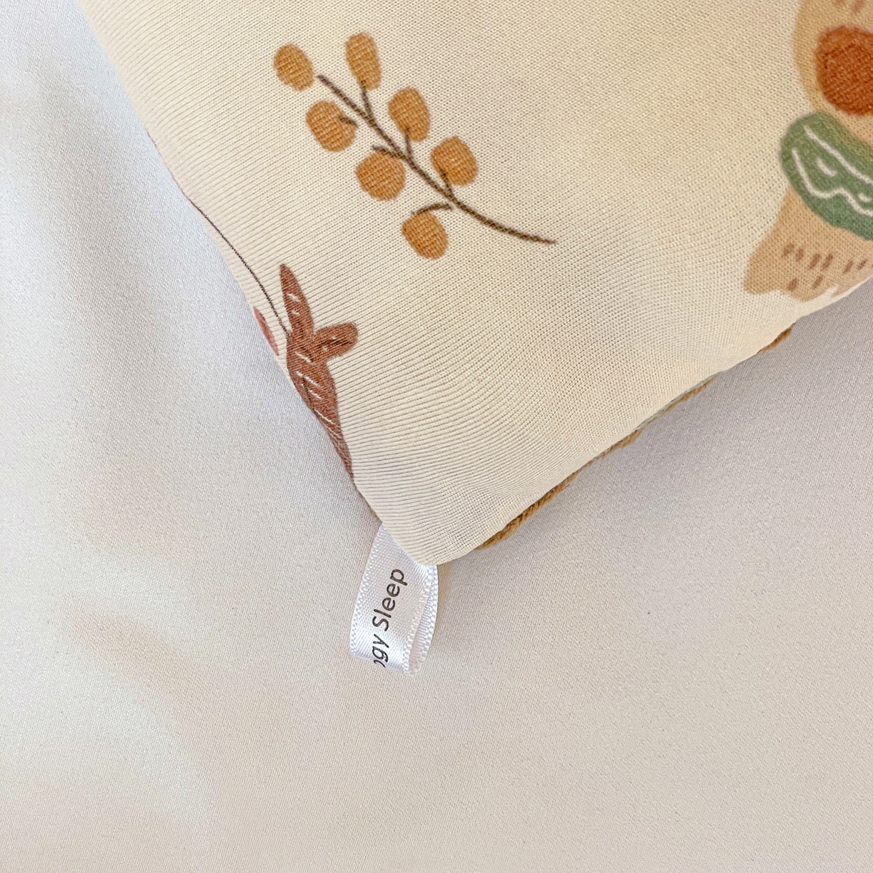 91家纺网 家纺一手货源 找家纺 小叮当家纺仓储工厂店 2025新款A类母婴级宝宝被子牛奶丝针织棉豆豆被豆豆被子儿童婴童大豆被精品买家秀 可爱熊