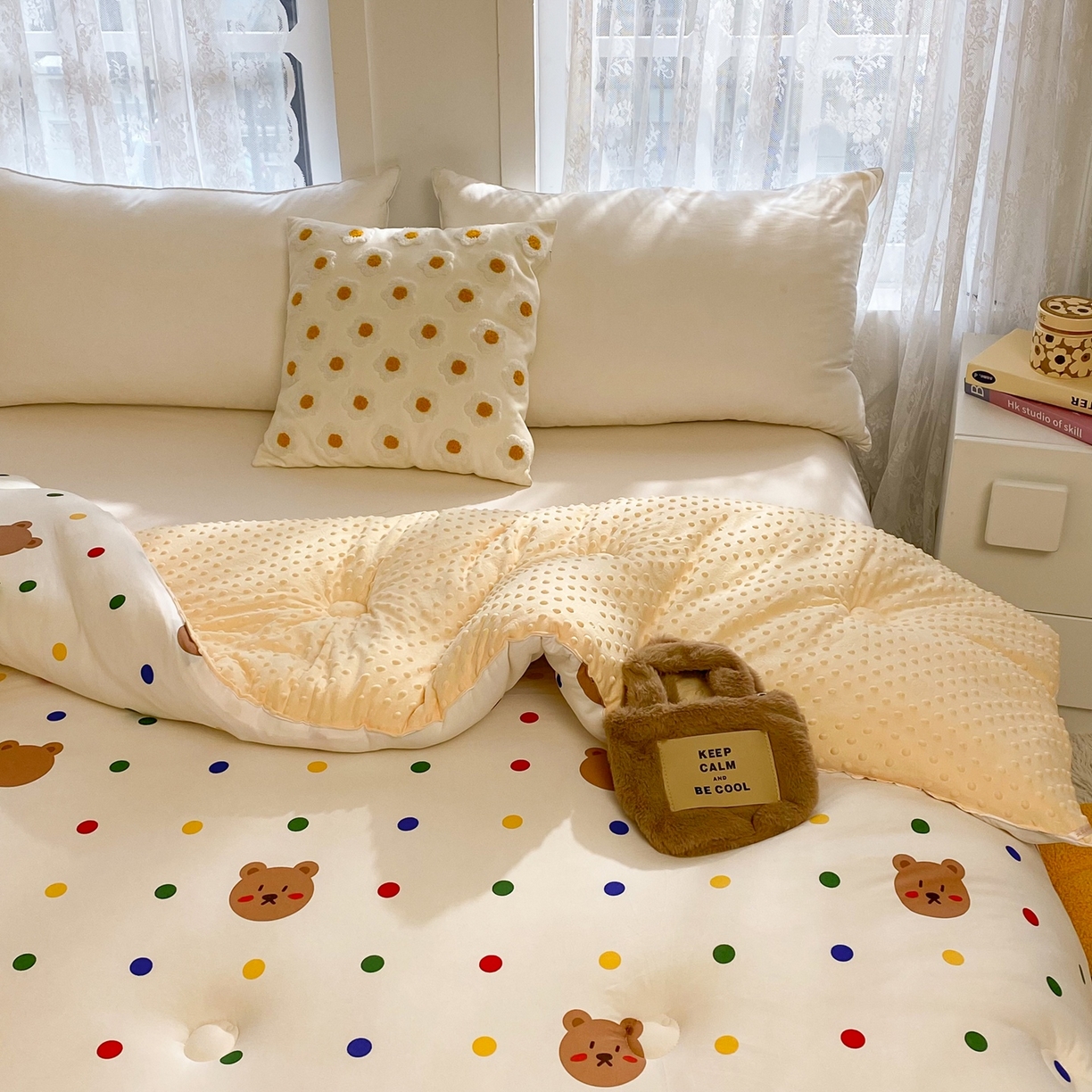 91家纺网 家纺一手货源 找家纺 小叮当家纺仓储工厂店 2025新款A类母婴级宝宝被子牛奶丝针织棉豆豆被豆豆被子儿童婴童大豆被精品买家秀 米洛熊（牛奶针织-豆豆被）