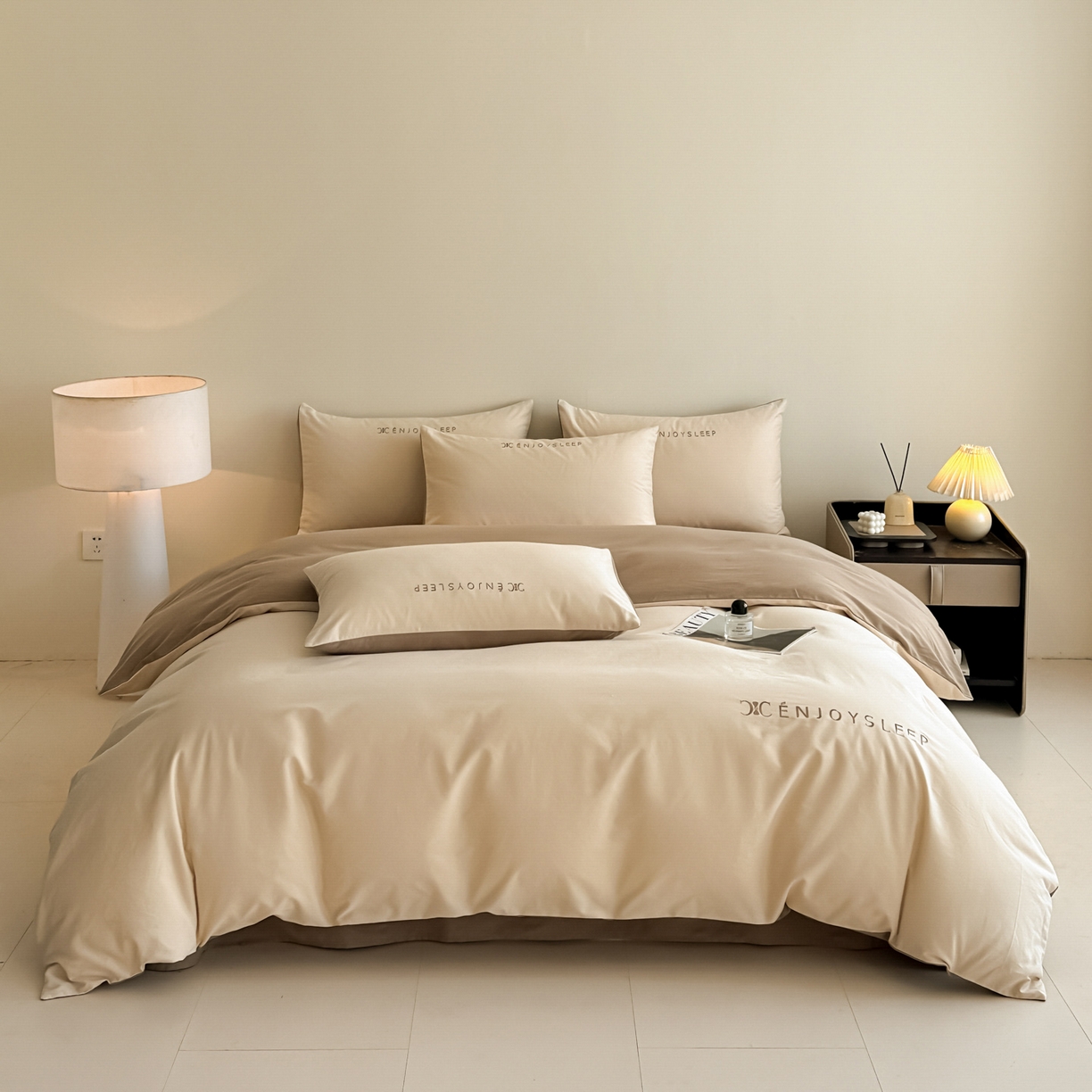 91家纺网 家纺一手货源 找家纺 小叮当家纺仓储工厂店 (买家秀 爆款花型 不断货)2025新款A类全棉纯棉加厚磨毛刺绣纯棉不掉毛四件套 缪斯-星月米+亚麻咖