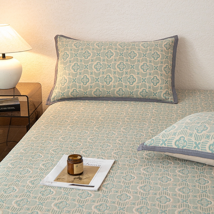 91家纺网 家纺一手货源 找家纺 小叮当家纺仓储工厂店 (买家秀 爆款花型 不断货)2025新款A类三层纱纱布毛巾被单品床盖单件床盖 可丽之彩-亚丁绿