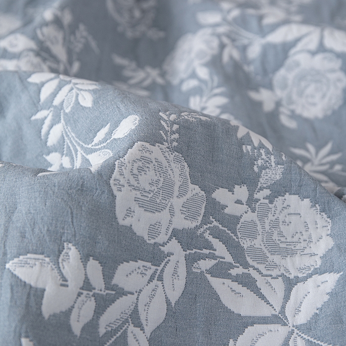 91家纺网 家纺一手货源 找家纺 小叮当家纺仓储工厂店 (买家秀 爆款花型 不断货)2025新款A类三层纱纱布毛巾被单品床盖单件床盖 慕白-碟翅蓝