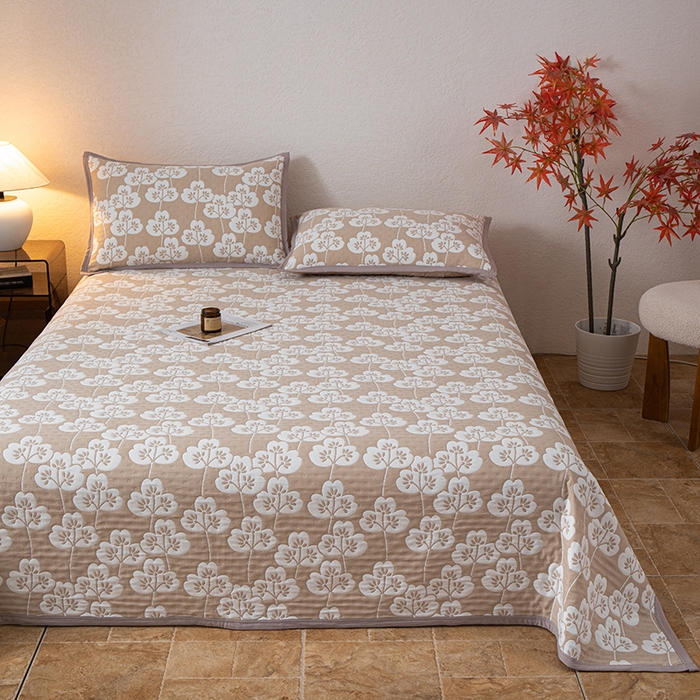 91家纺网 家纺一手货源 找家纺 小叮当家纺仓储工厂店 (买家秀 爆款花型 不断货)2025新款A类三层纱纱布毛巾被单品床盖单件床盖 叶趣-深棕