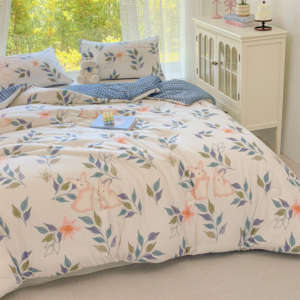 91家纺网 家纺一手货源 找家纺 小叮当家纺仓储工厂店 (买家秀 爆款花型 不断货)2025新款A类针织棉大豆被被子被芯 花涧兔