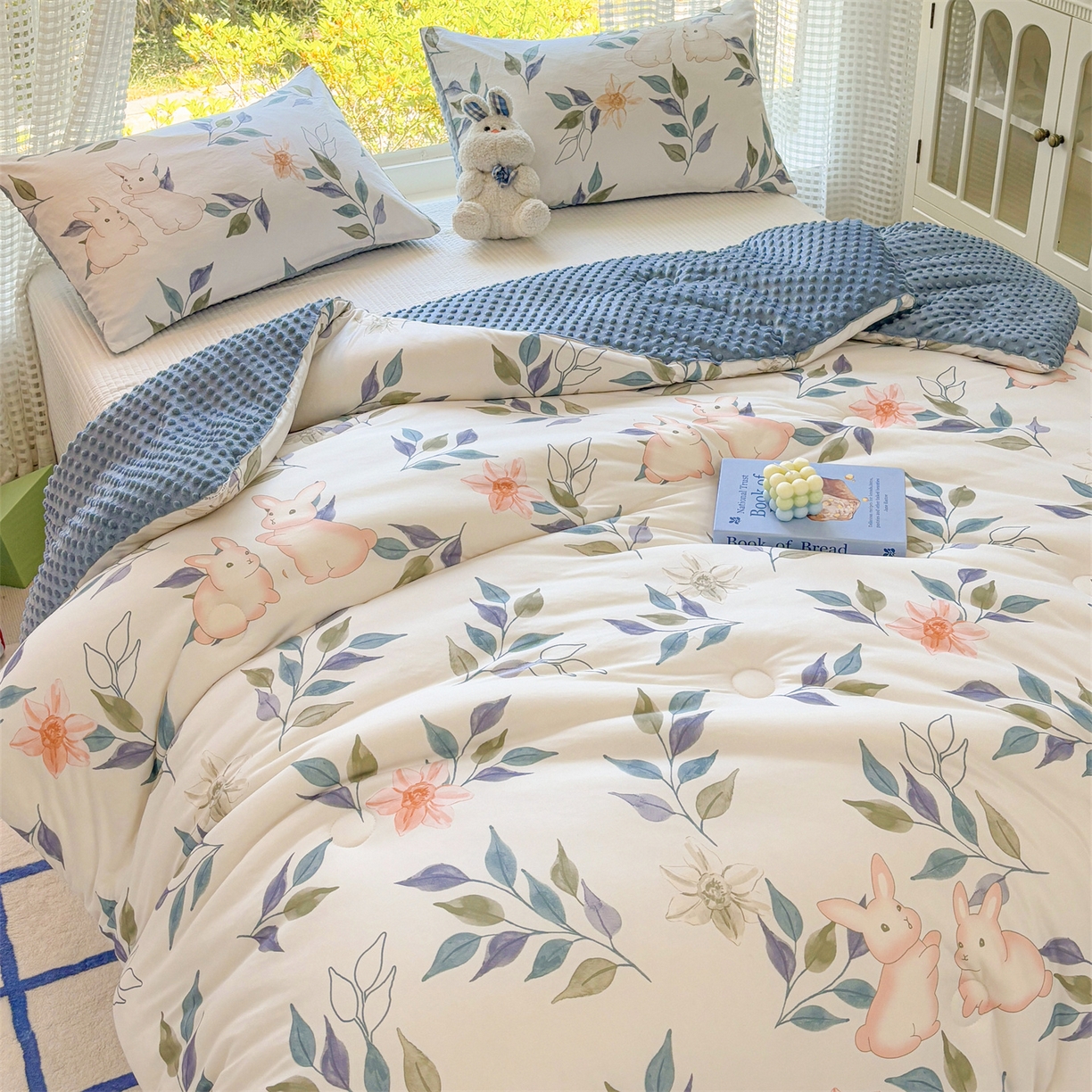 91家纺网 家纺一手货源 找家纺 小叮当家纺仓储工厂店 (买家秀 爆款花型 不断货)2025新款A类针织棉大豆被被子被芯 花涧兔