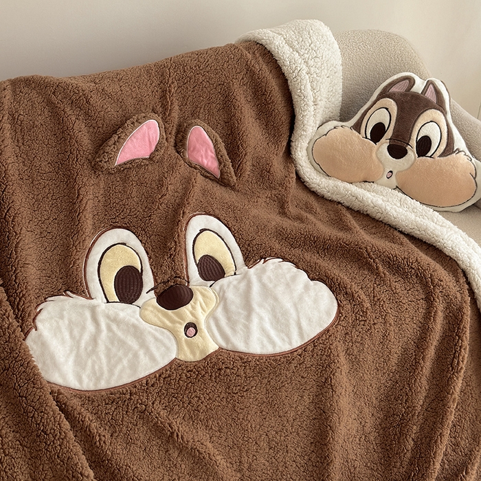 91家纺网 家纺一手货源 找家纺 小叮当家纺仓储工厂店 （买家秀 爆款花型 不断货）2025新款A类母婴级迪士尼毛毯子牛奶绒毛毯牛奶绒毯 贴布绣--奇奇蒂蒂