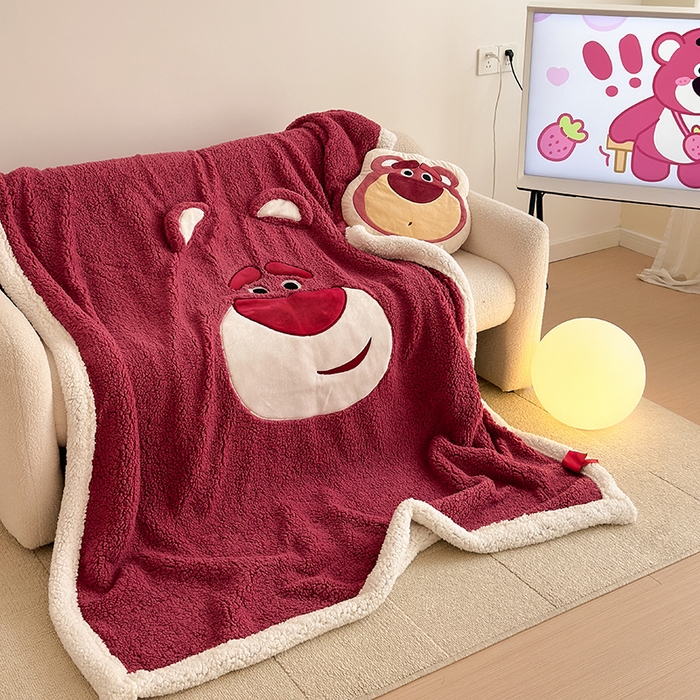 91家纺网 家纺一手货源 找家纺 小叮当家纺仓储工厂店 （买家秀 爆款花型 不断货）2025新款A类母婴级迪士尼毛毯子牛奶绒毛毯牛奶绒毯 贴布绣--红色草莓熊