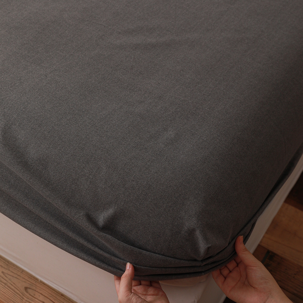 91家纺网 家纺一手货源 找家纺 小叮当家纺仓储工厂店 (买家秀 爆款花型 不断货)2025新款良品磨毛单床笠床笠单件 玄夜灰