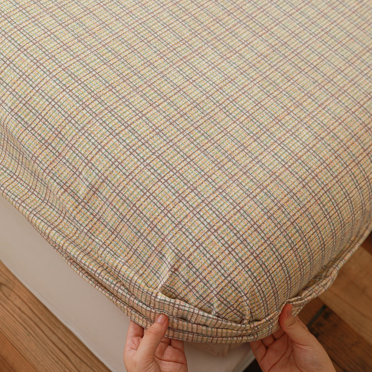 91家纺网 家纺一手货源 找家纺 小叮当家纺仓储工厂店 (买家秀 爆款花型 不断货)2025新款良品磨毛单床笠床笠单件 律动格